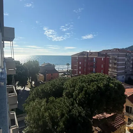 Fronte Mare Con Terrazza E Garage Marina dʼAndora